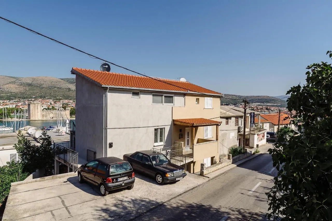 Apartman Kamerlengo